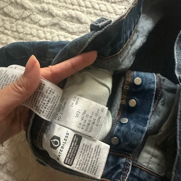 Classic High-Rise Distressed Denim Shorts - Blue - Picture 7 of 9